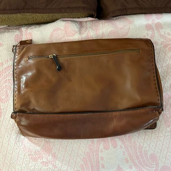 Desmo Clutch Bag | Made in Italy | Imperfection on Back | Measurements in Photos - Picture 6 of 15